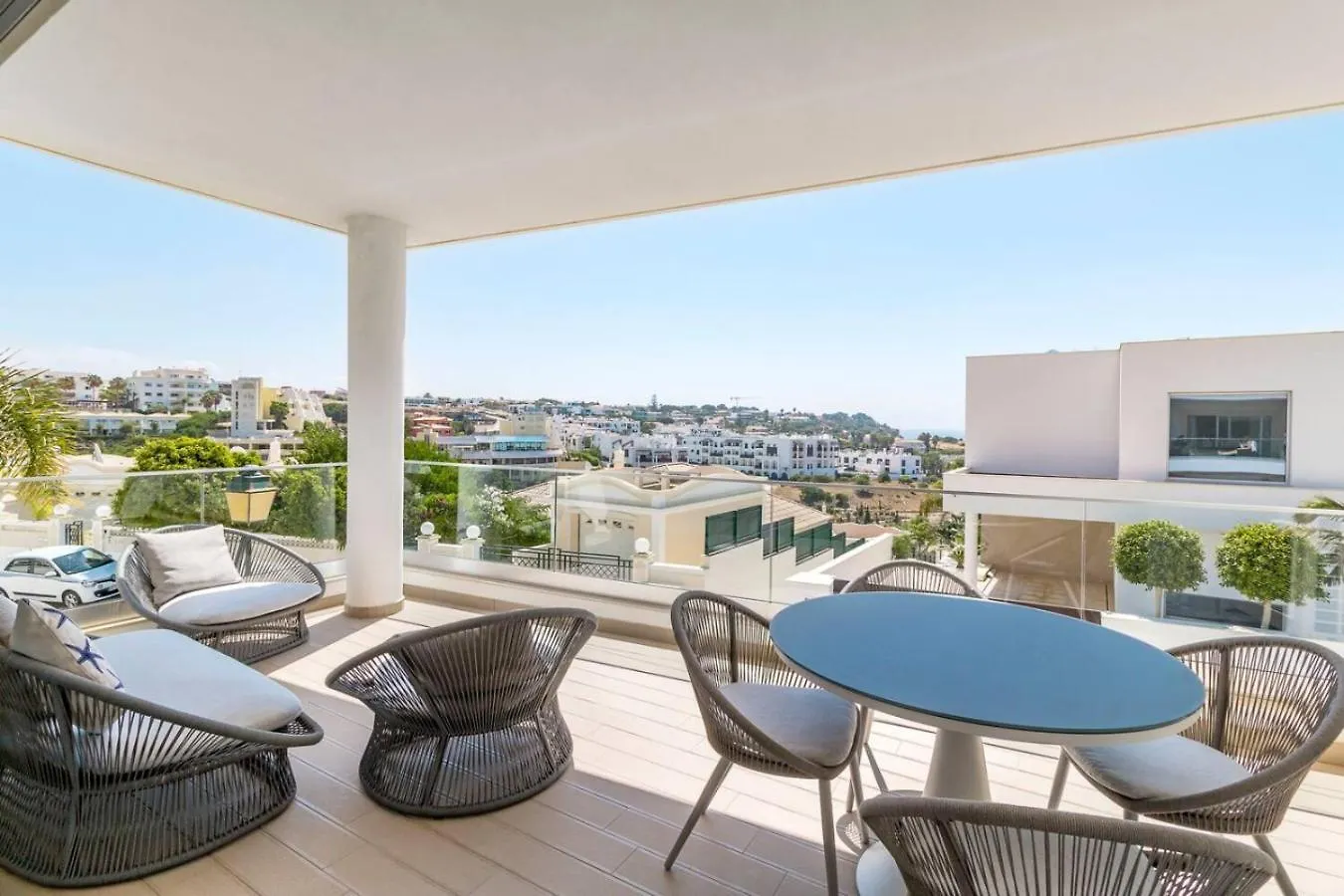 Home By The Sea Ocean View Apartment Лагуш